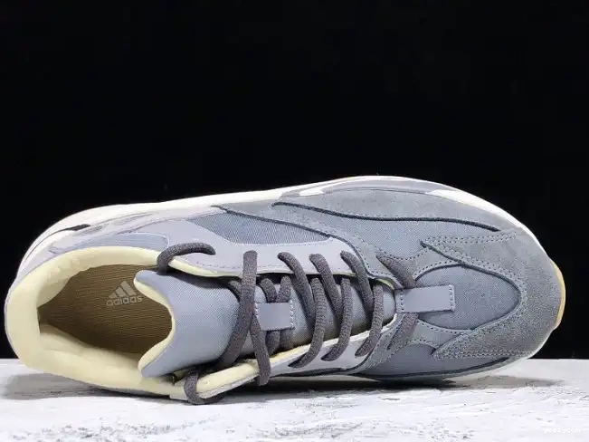 Boost v2 700 FV9922 Adidas 'Magnet' Yeezy 0525